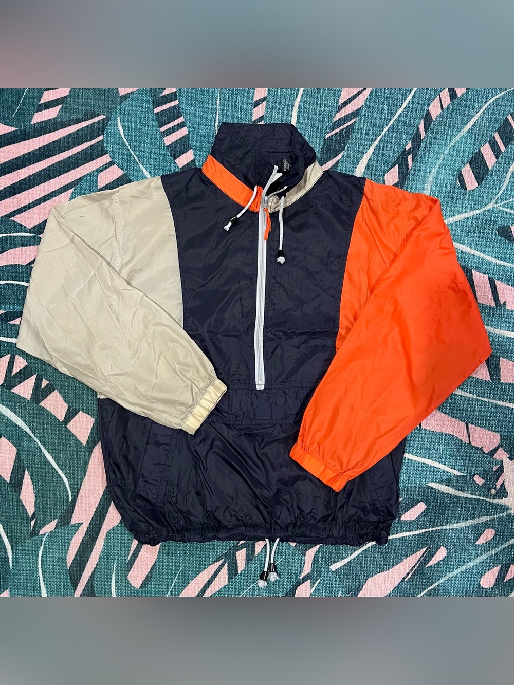 Vintage Sasson Mock Neck Color Block Pocketed Windbreaker w Waist & Neck Cinch